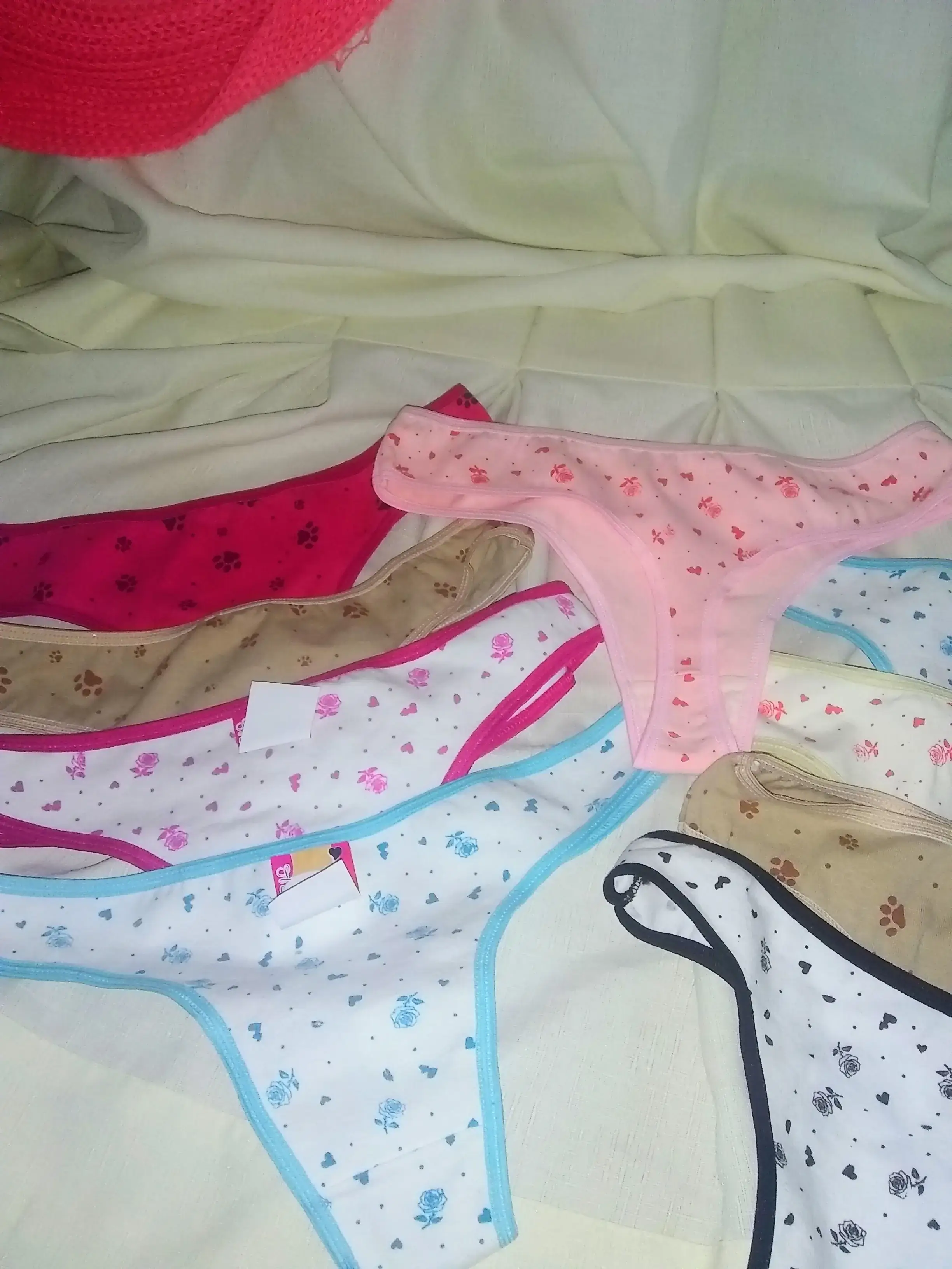 Colales talle especiales x12 $2520 2