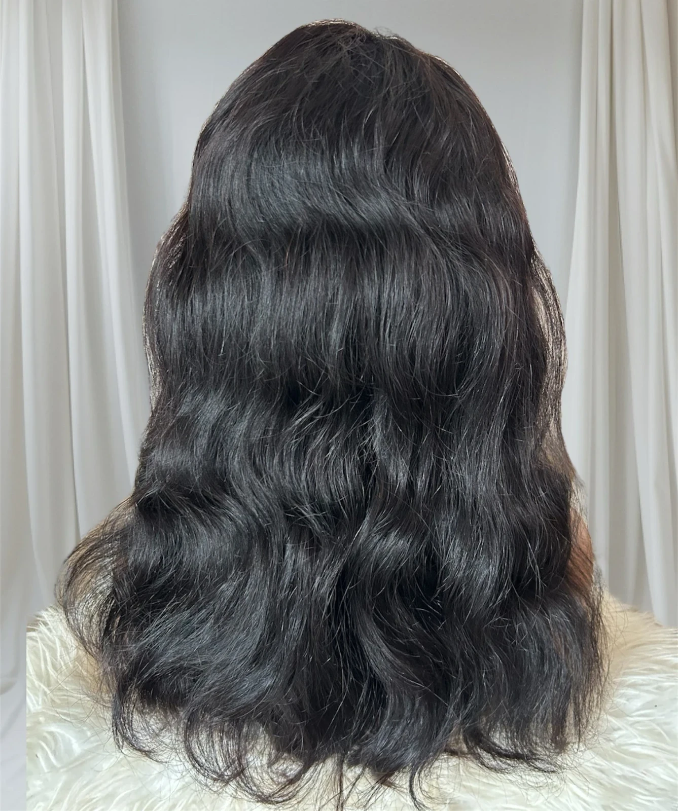 Peluca  18” cabello humano, 180% densidad, frontal lace 13x4 3