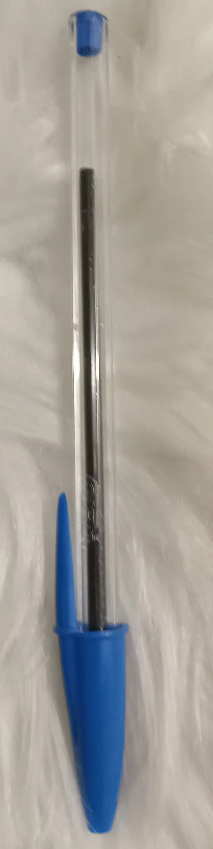 Pluma Bic azul