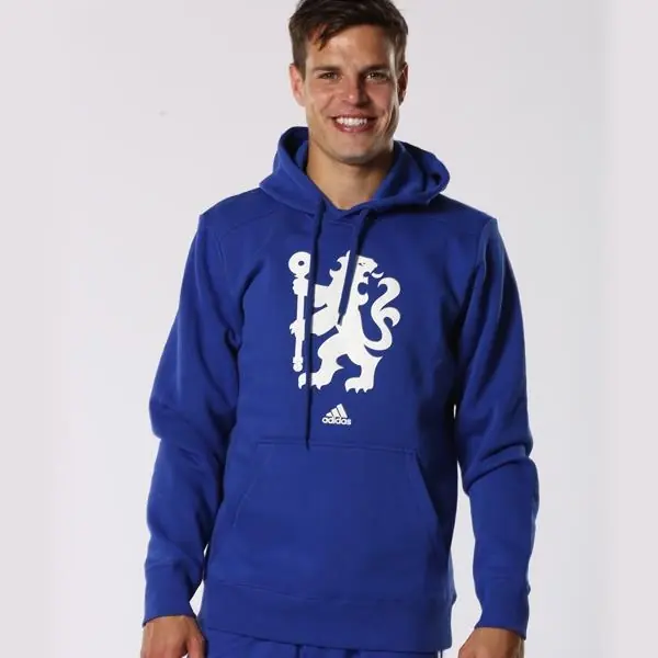 POLERA CON CAPUCHA DE CHELSEA