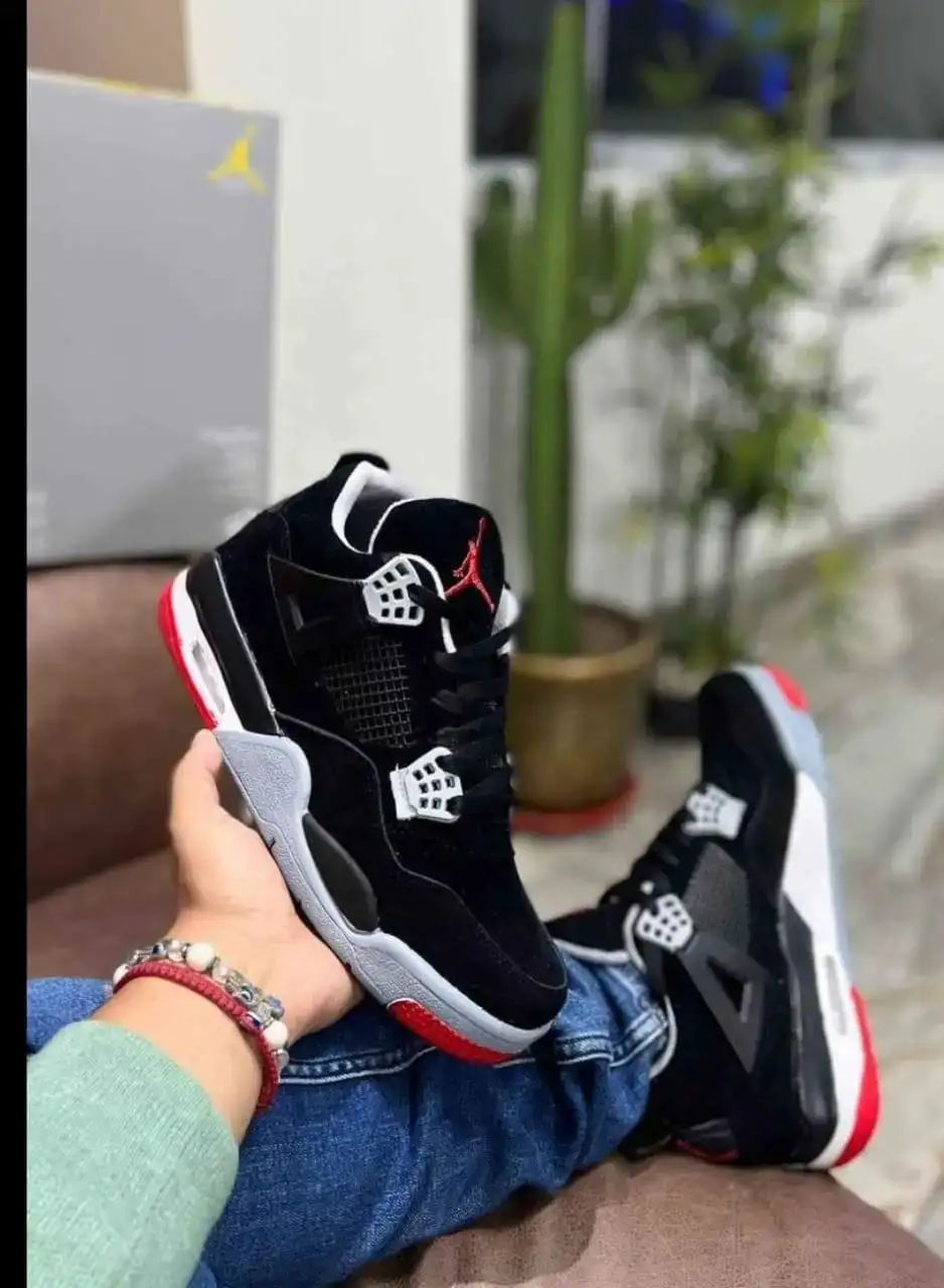 Jordan 4 Retro (hombre)