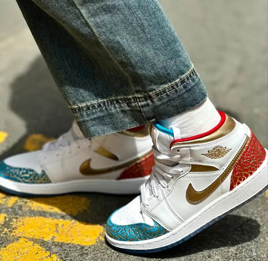 JORDAN MID GS 