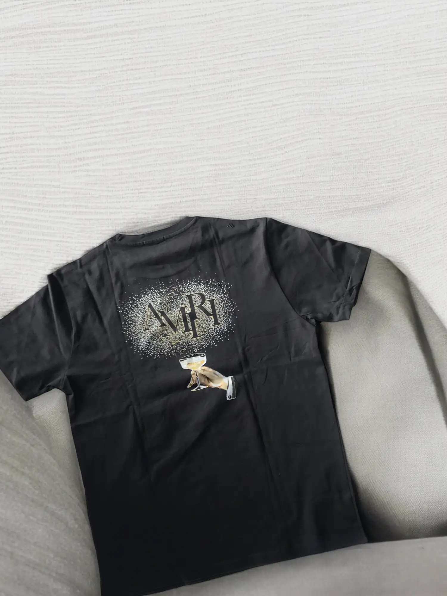 Camiseta Amiri Negra Amarillo 2