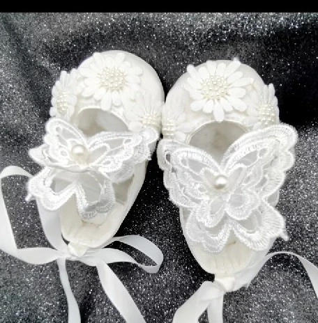 ZAPATITOS DE TELA BEBÉ  2