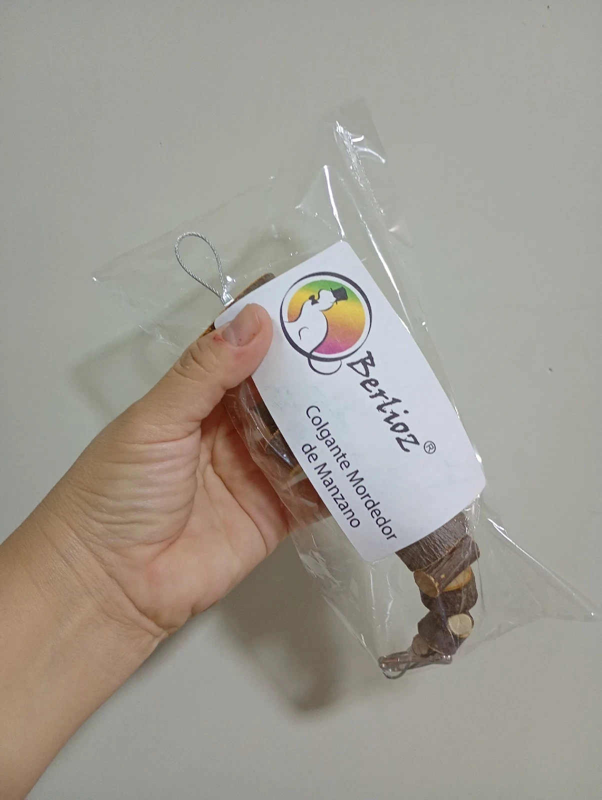 JUGUETE COLGANTE PARA JAULA CONEJO  5