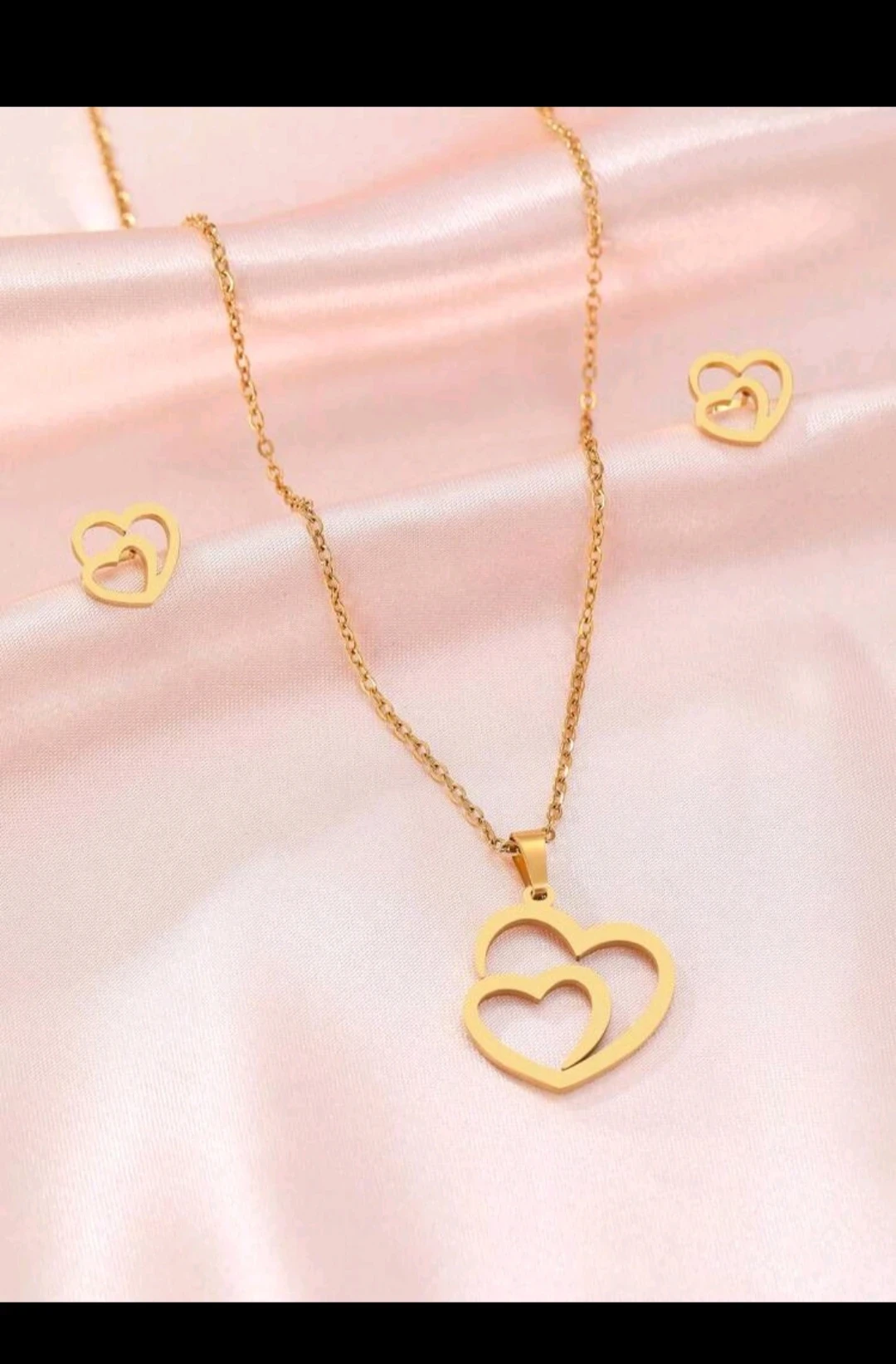 Set de collar y pendientes con diseño de corazón ❤️ 3