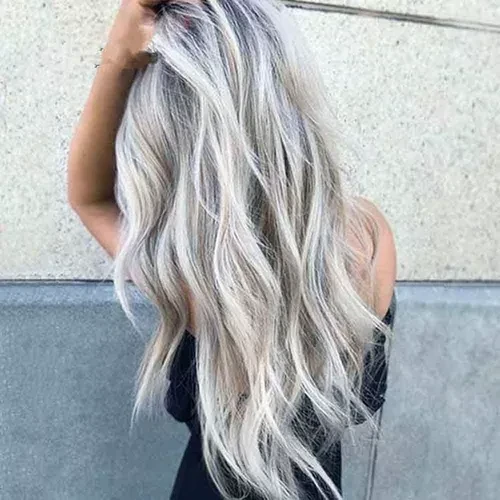 peluca larga(solo color negra) 2