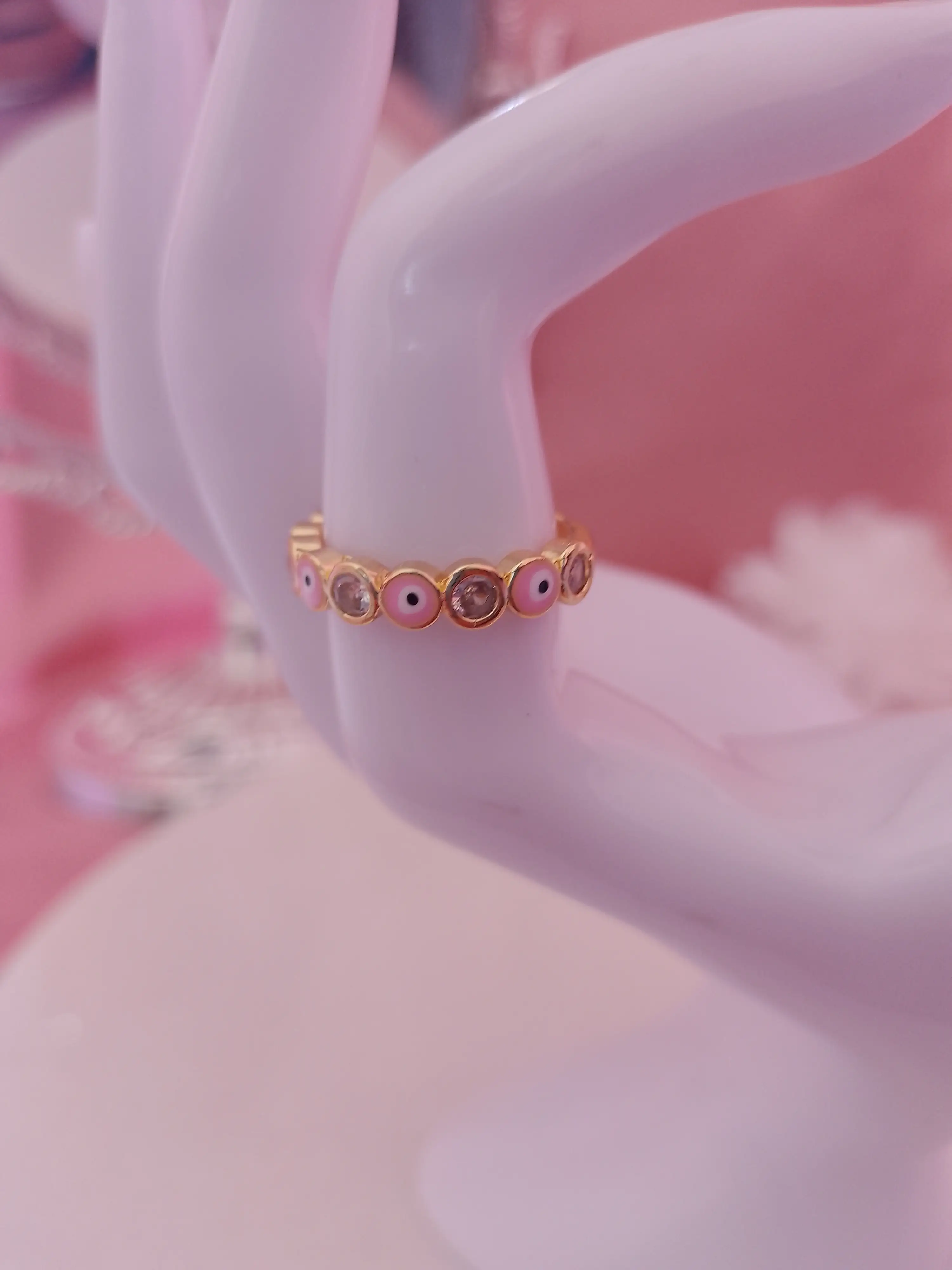 Anillo ojitos rosas 