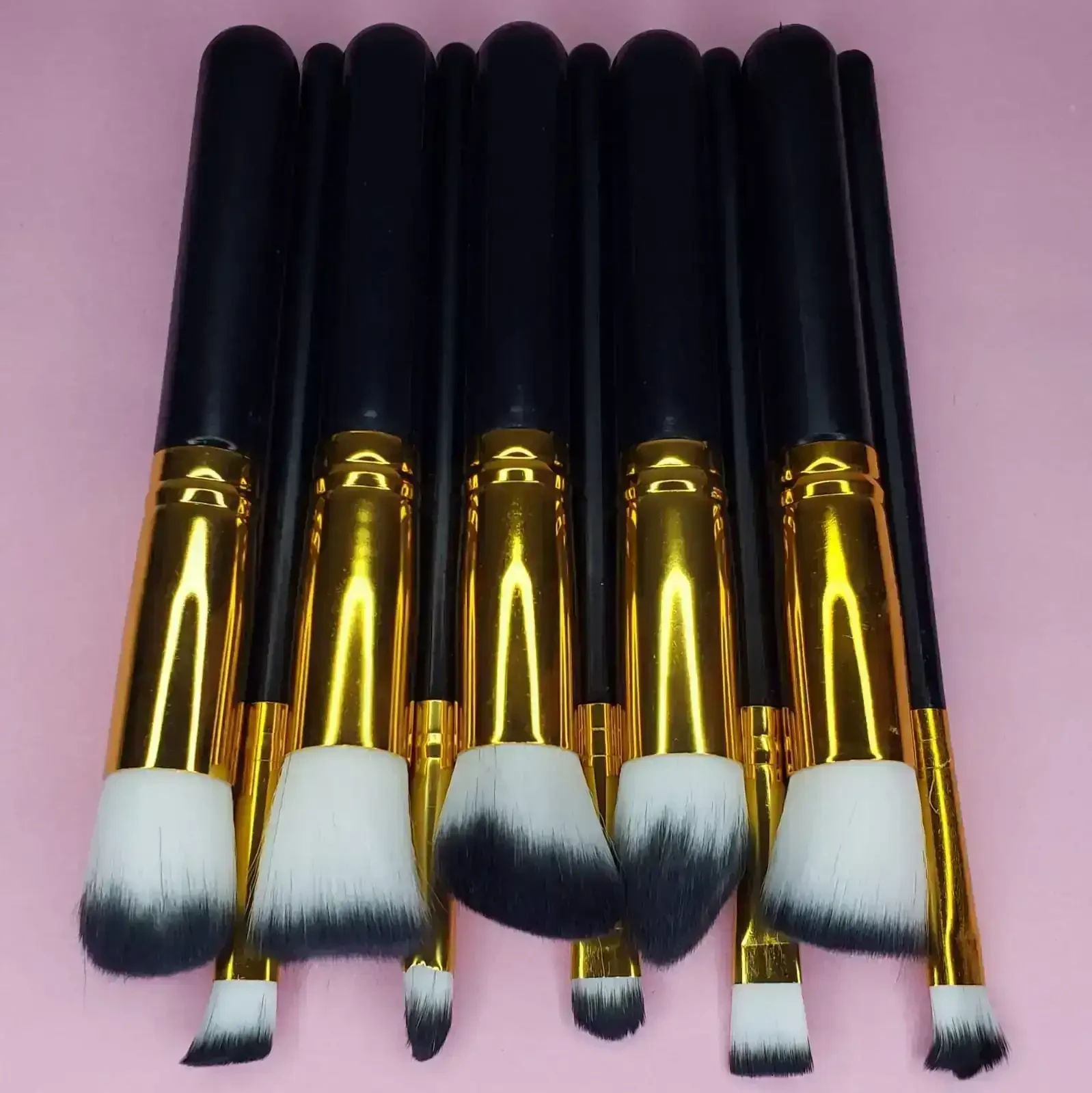 Brochas 10 Piezas Kabuki para Maquillaje 3