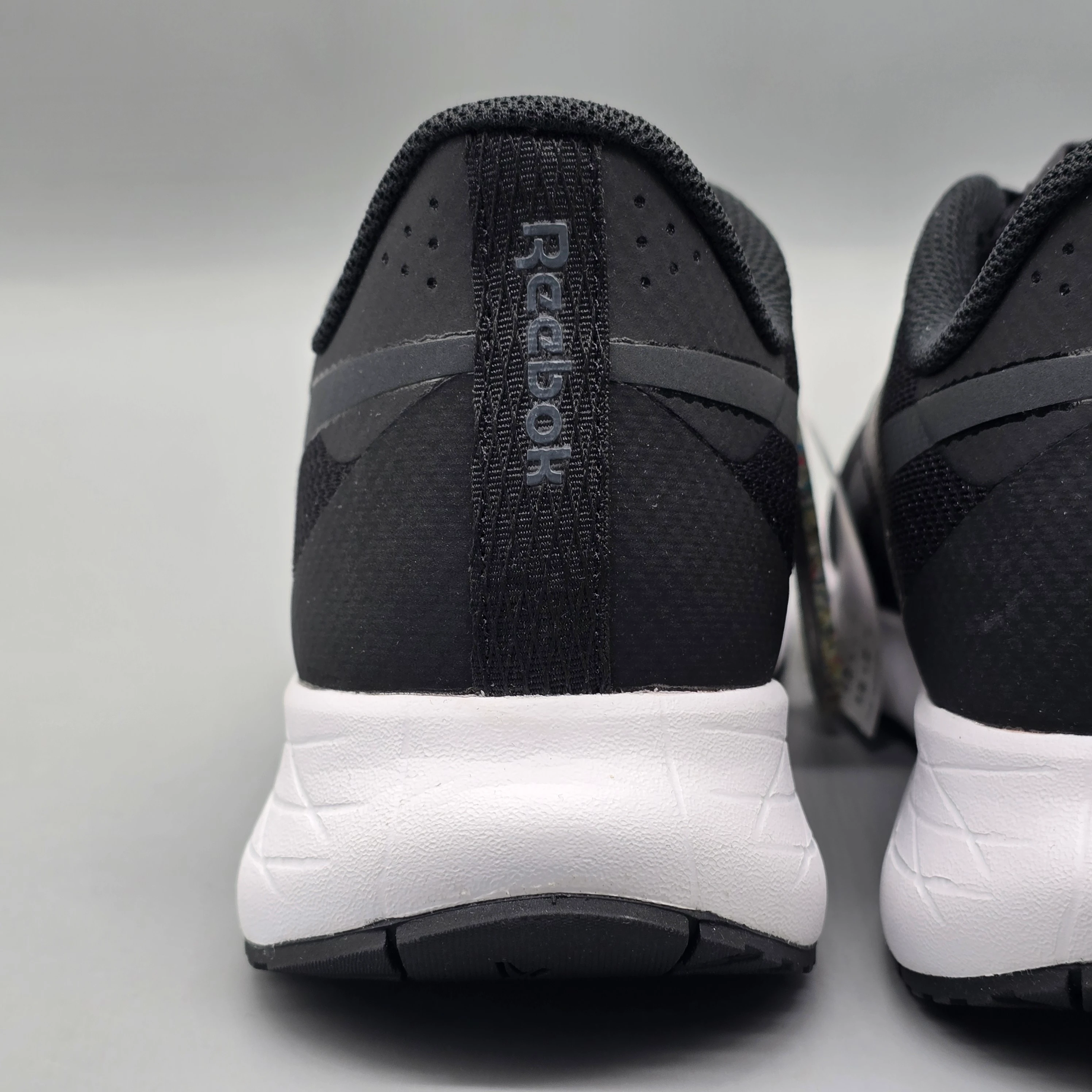 REEBOK ENERGEN RUN 3 8