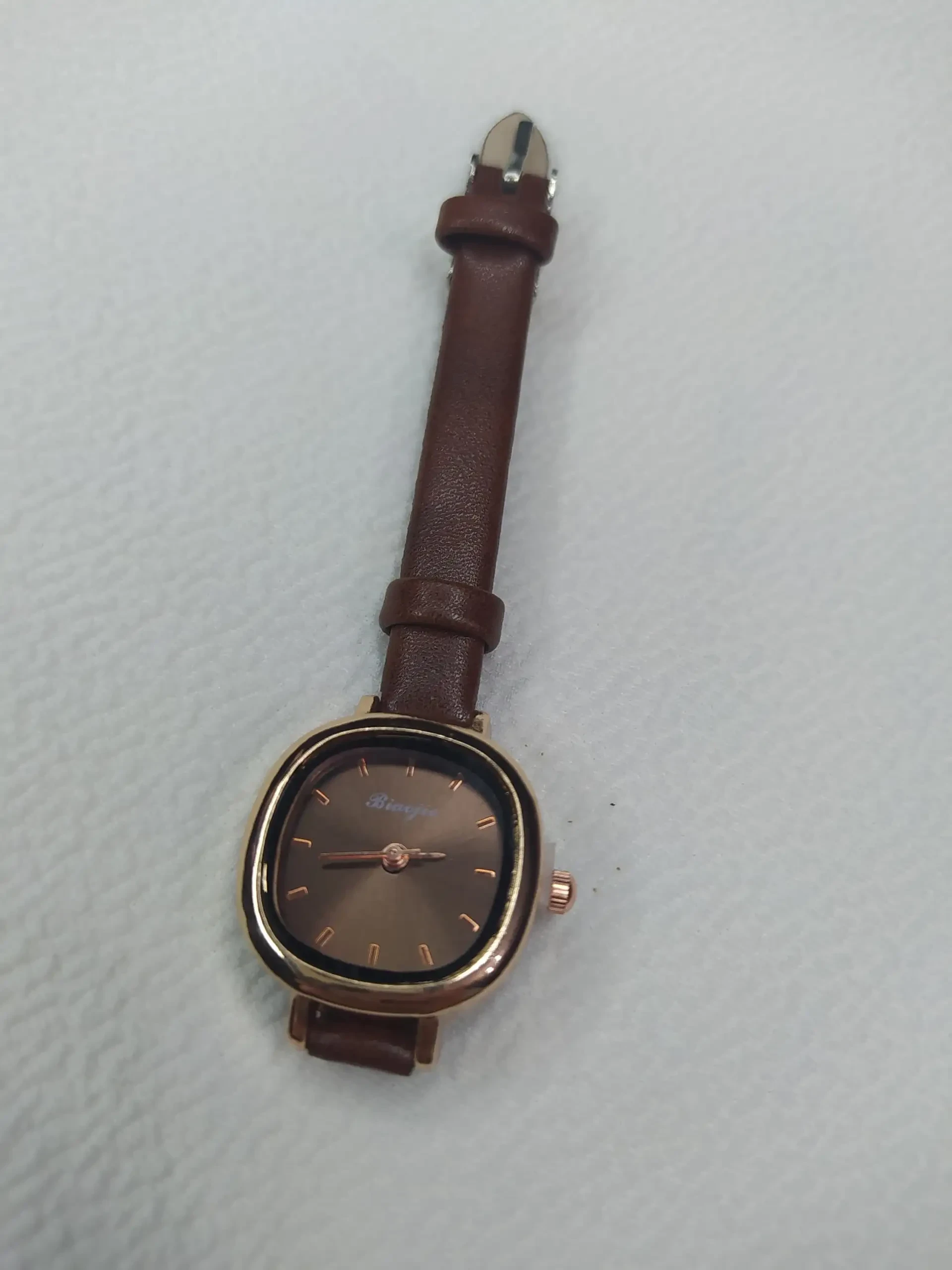Reloj diseño minimalista 