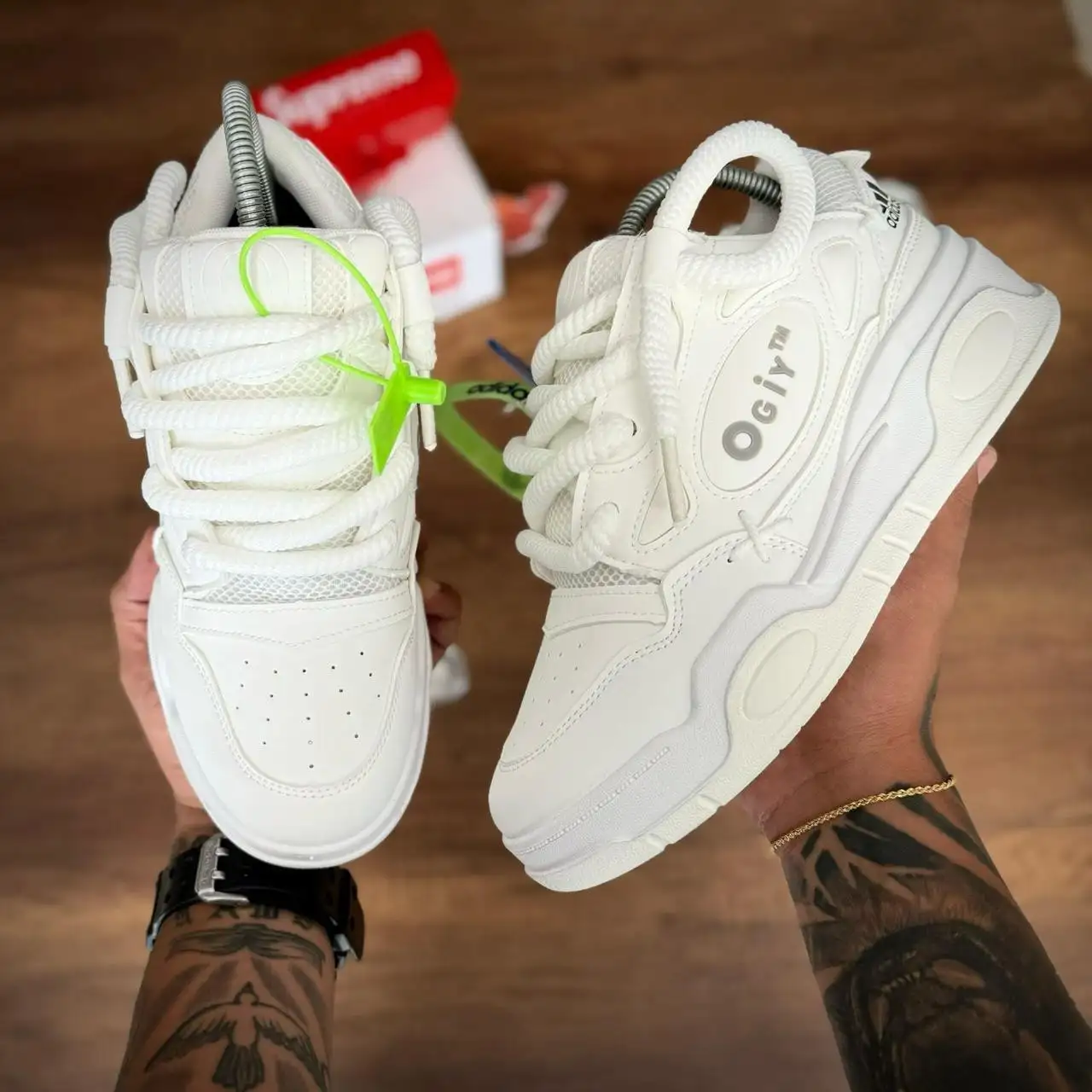 Tenis Adidas Ogiy Blanco dama 