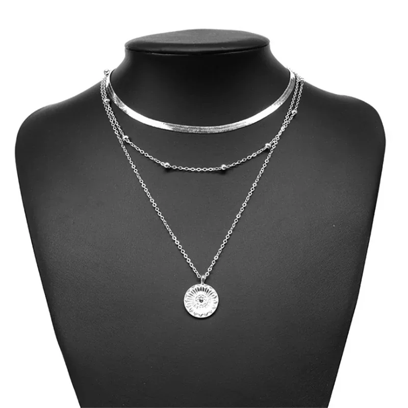 COLLAR DE CAPAS DE MODA  2