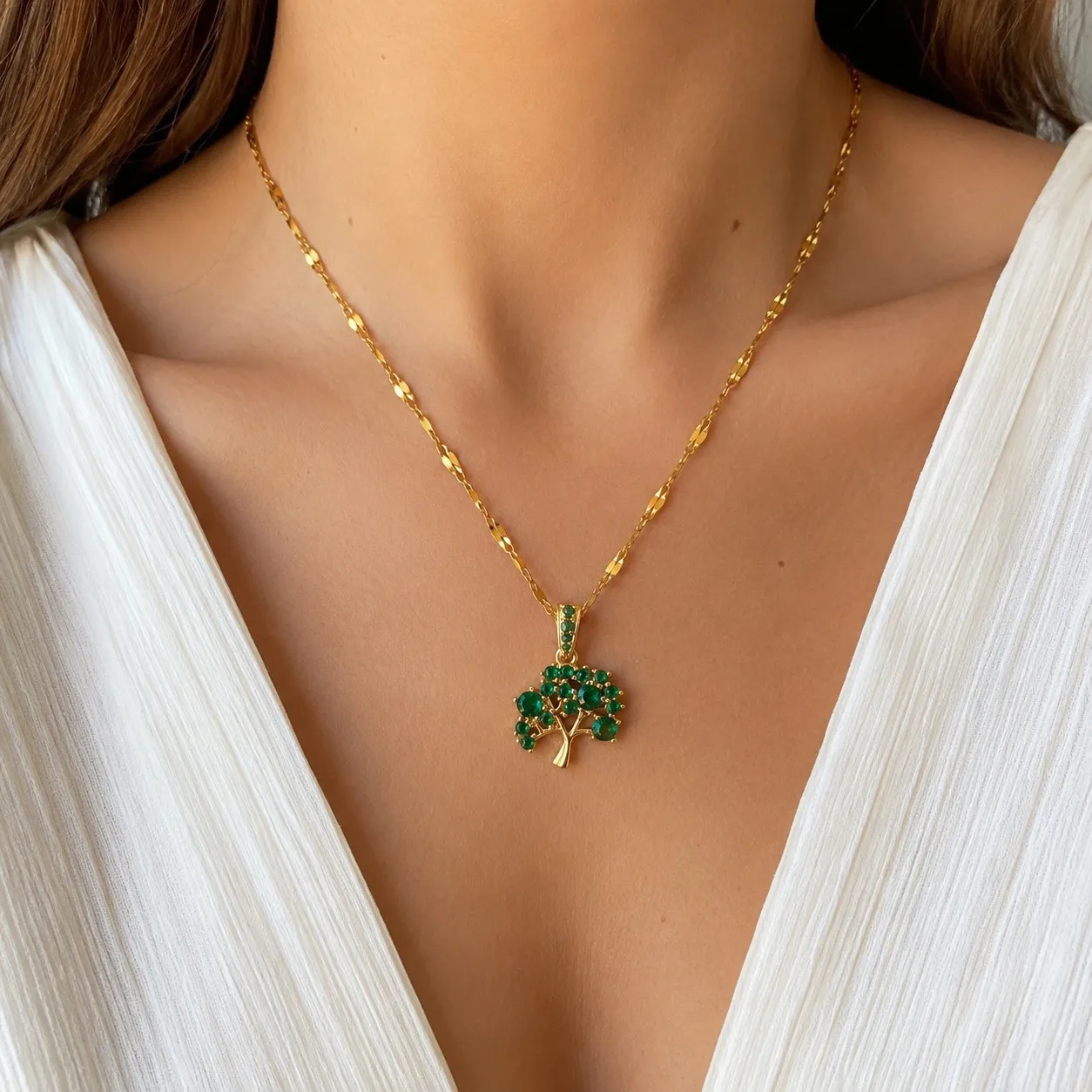 Cadena Y Dije En Acero Con Piedra Circon De Arbol Pequeño Verde 3