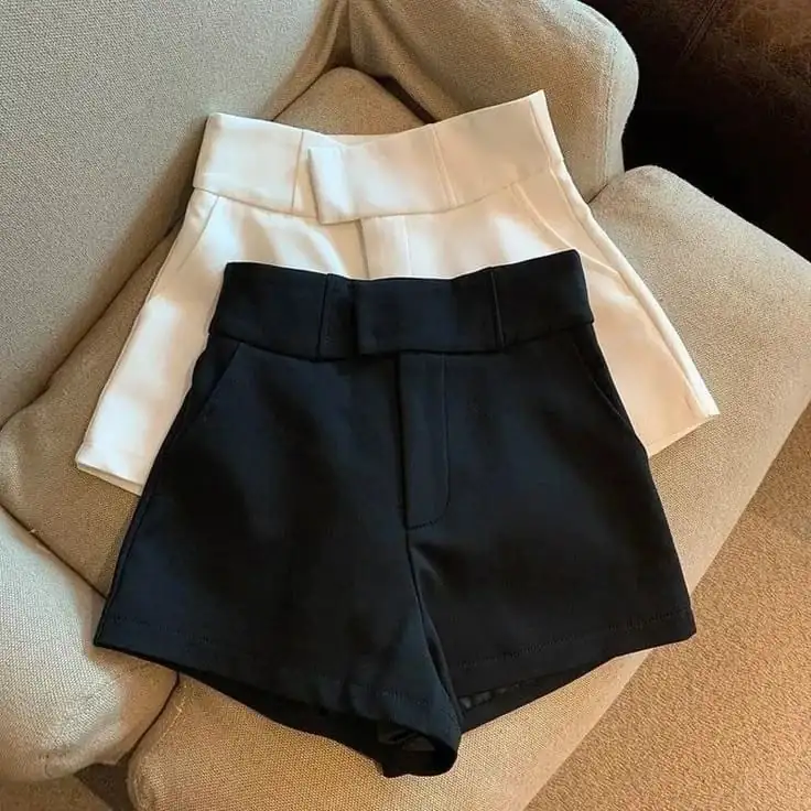 Short Bella
