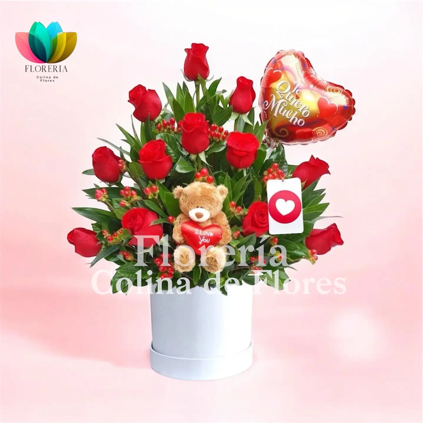 Rosas rojas y peluche 