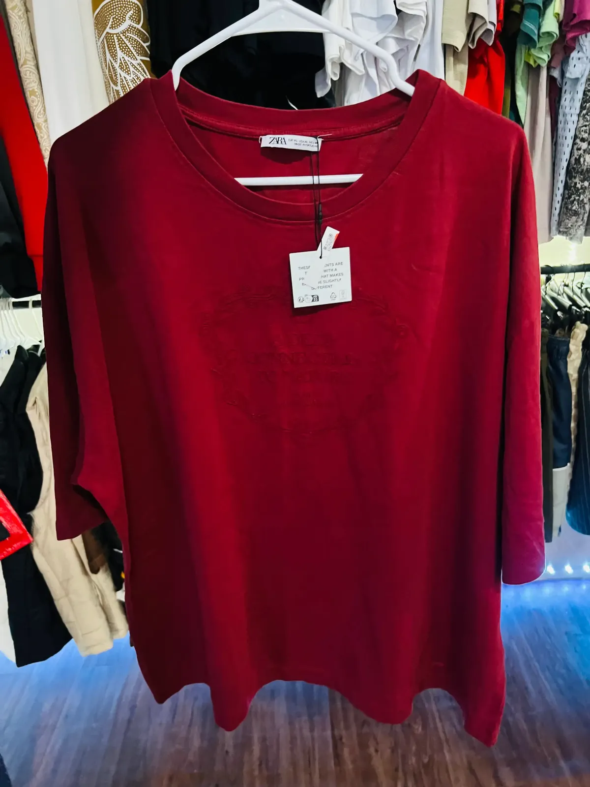 T-Shirt Rojo Zara - Size L