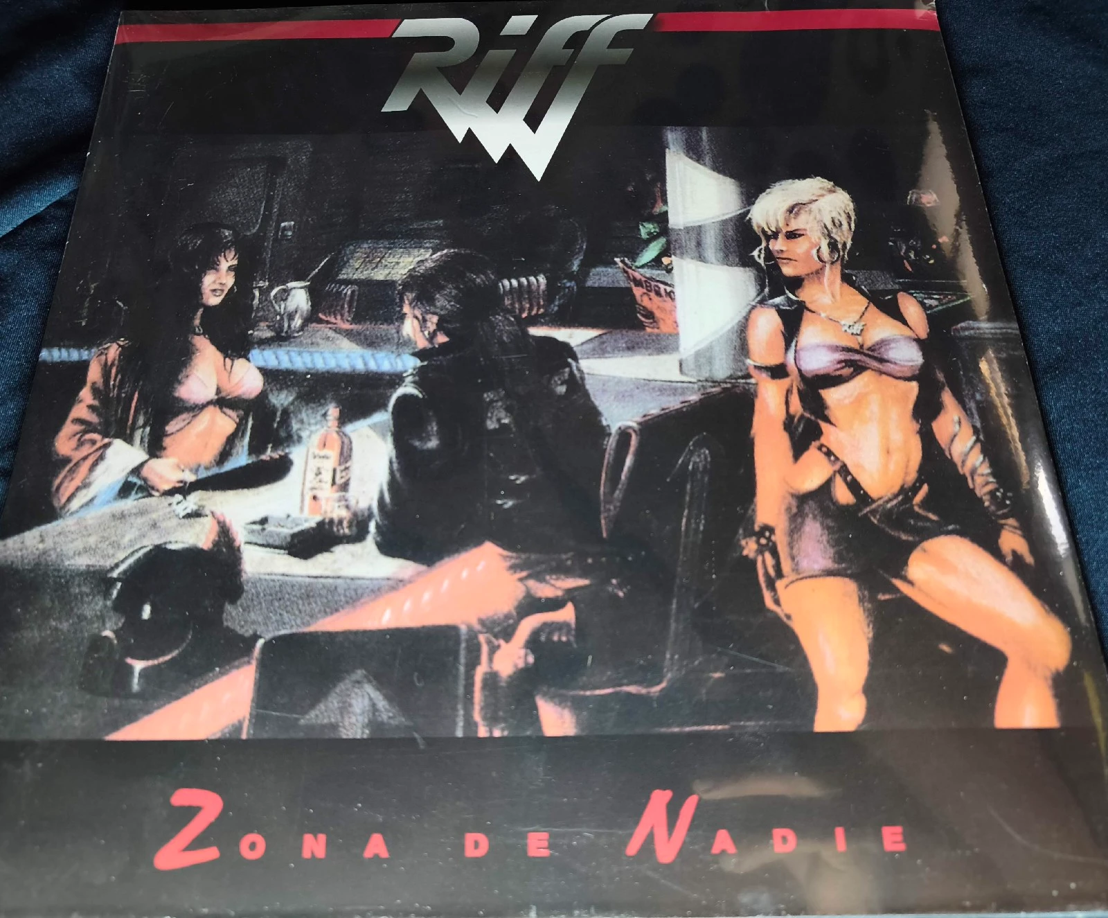 Riff - Zona De Nadie (VINILO GATEFOLD)(ARGENTINA)