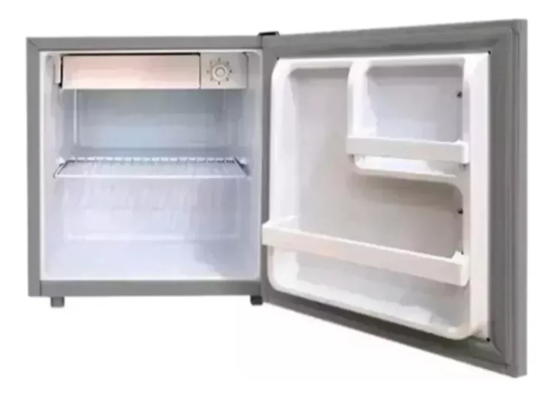 Heladera Frigobar Telefunken 50lt Silver Con Congelador Color Plata 2