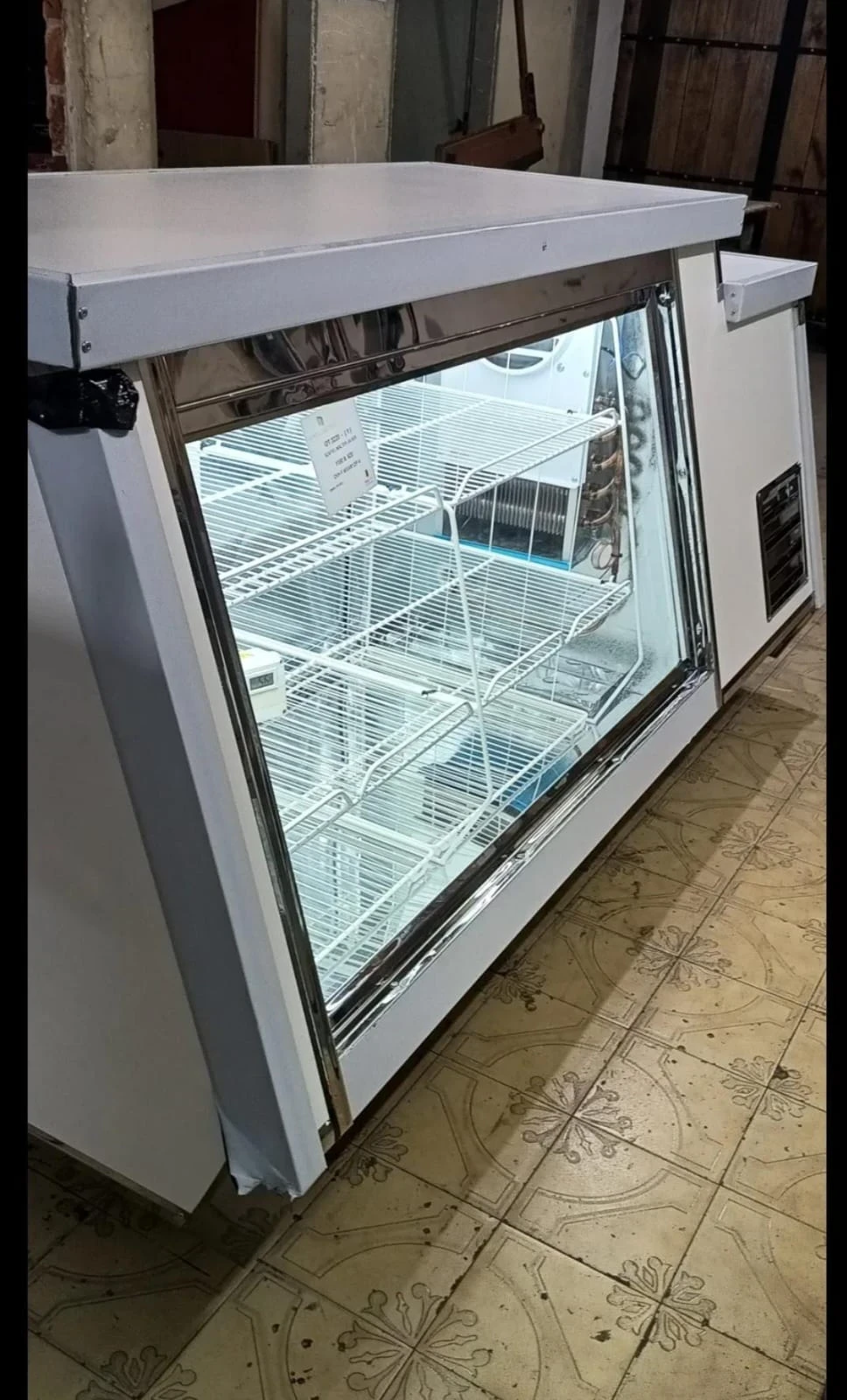 Heladera Mostrador Vitrina Con Bajada Exhibidora 1,40 M. 3
