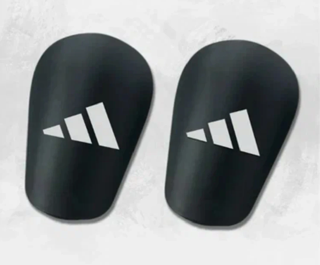 Canilleras Medianas Adidas  2