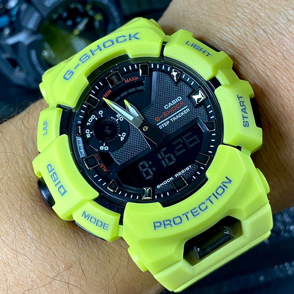 CASIO H-SHOCK AA