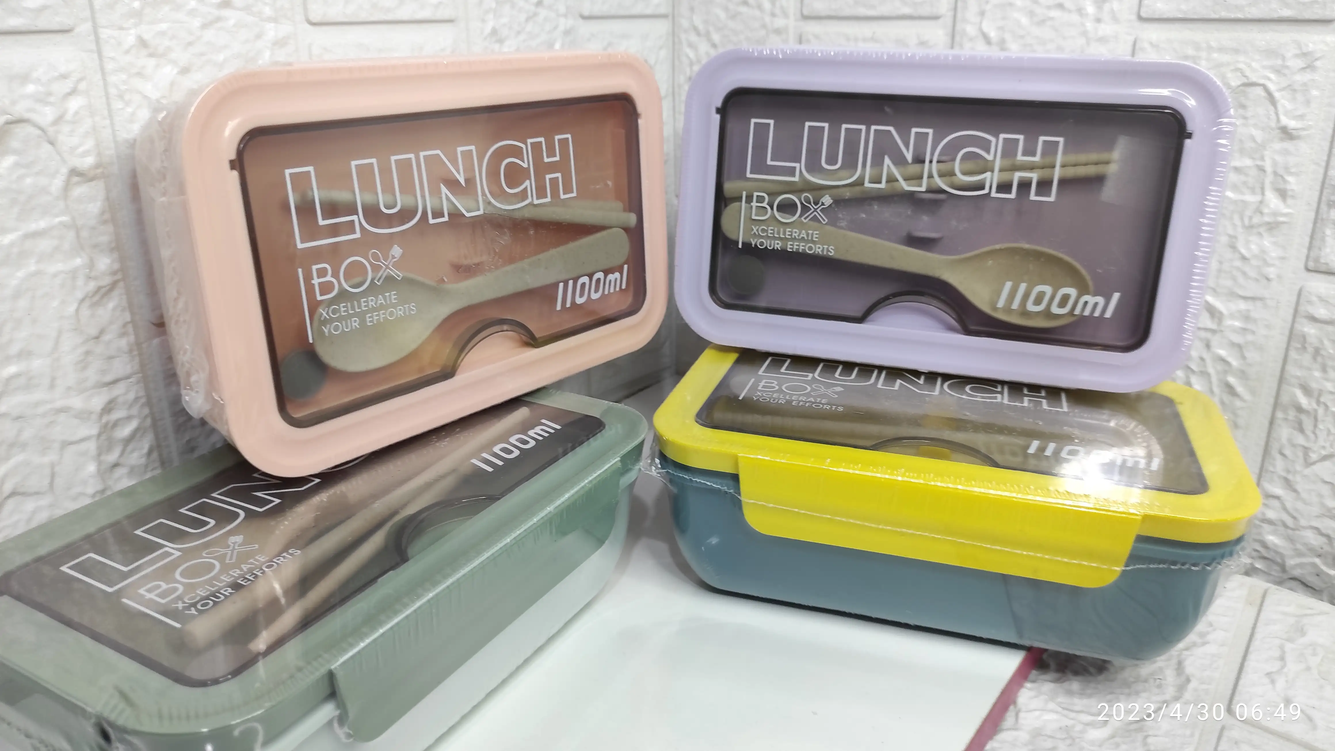 Taper Lunch Box