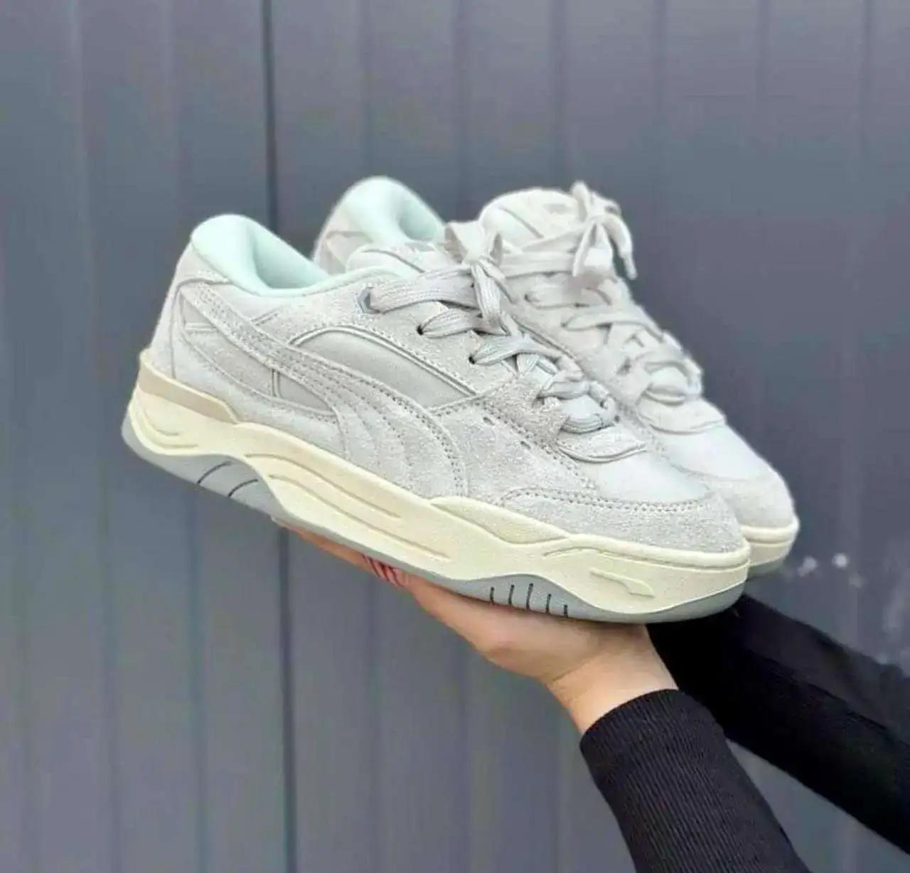 PUMA 180