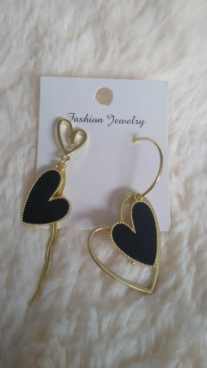 Pendientes Corazón Negro 2