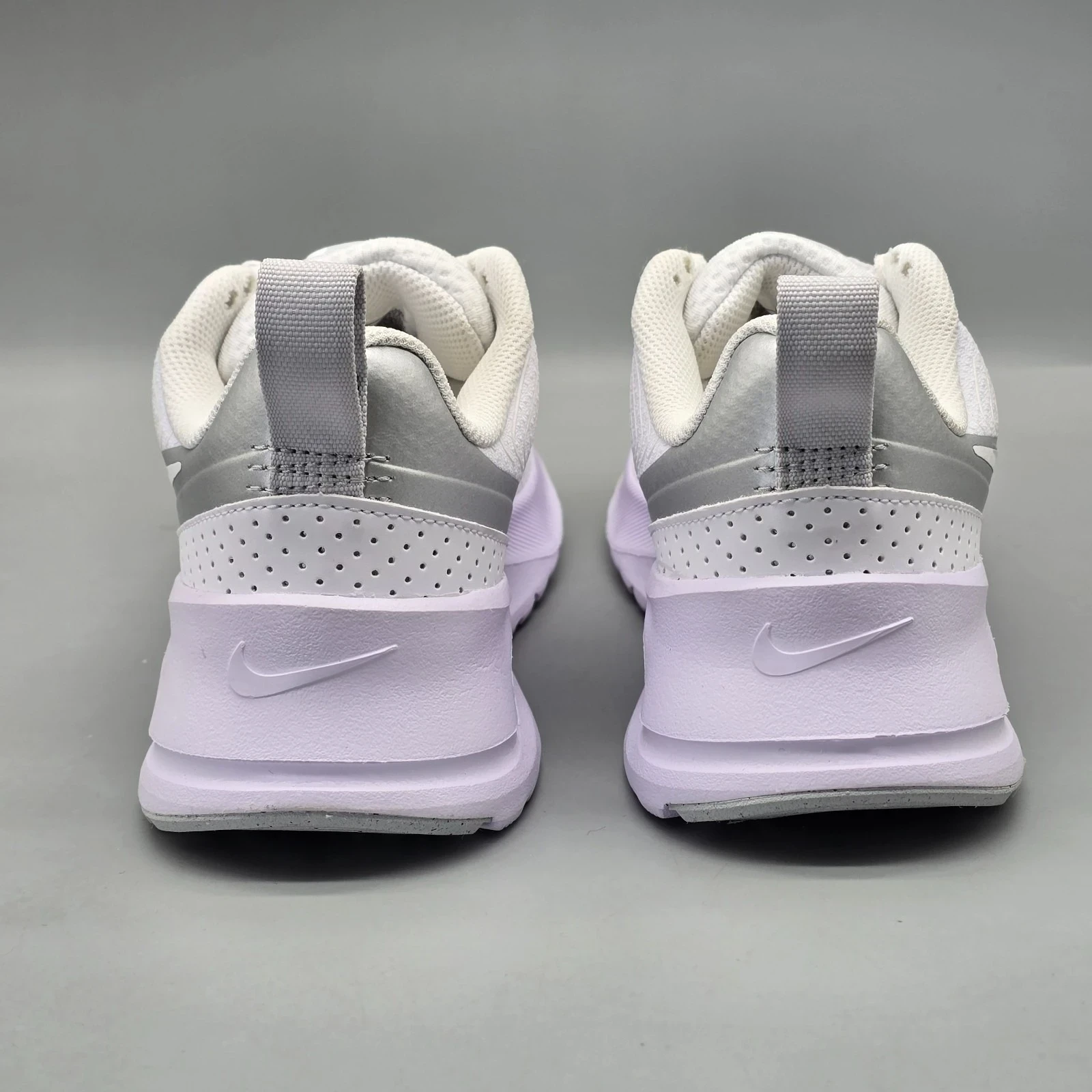 ZAPATILLAS NIKE AIR MAX NUAXIS 4