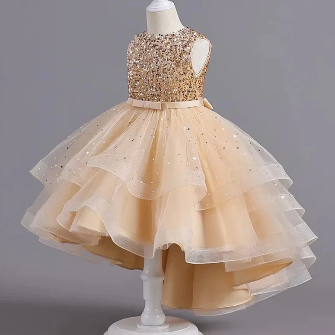 VESTIDO ELEGANTE CON COLA BC 5