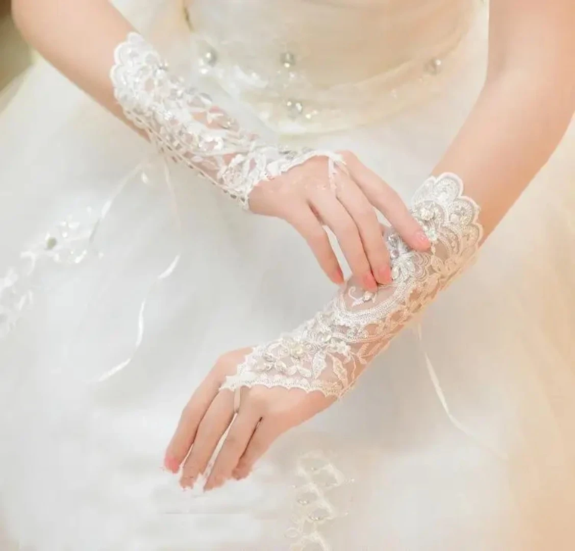GUANTES DE CEREMONIA LARGOS
