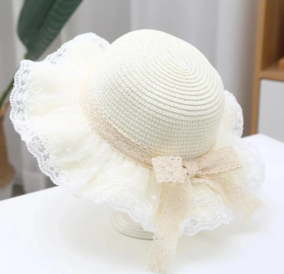 GORRO A SOMBRERO DE CEREMONIA  2