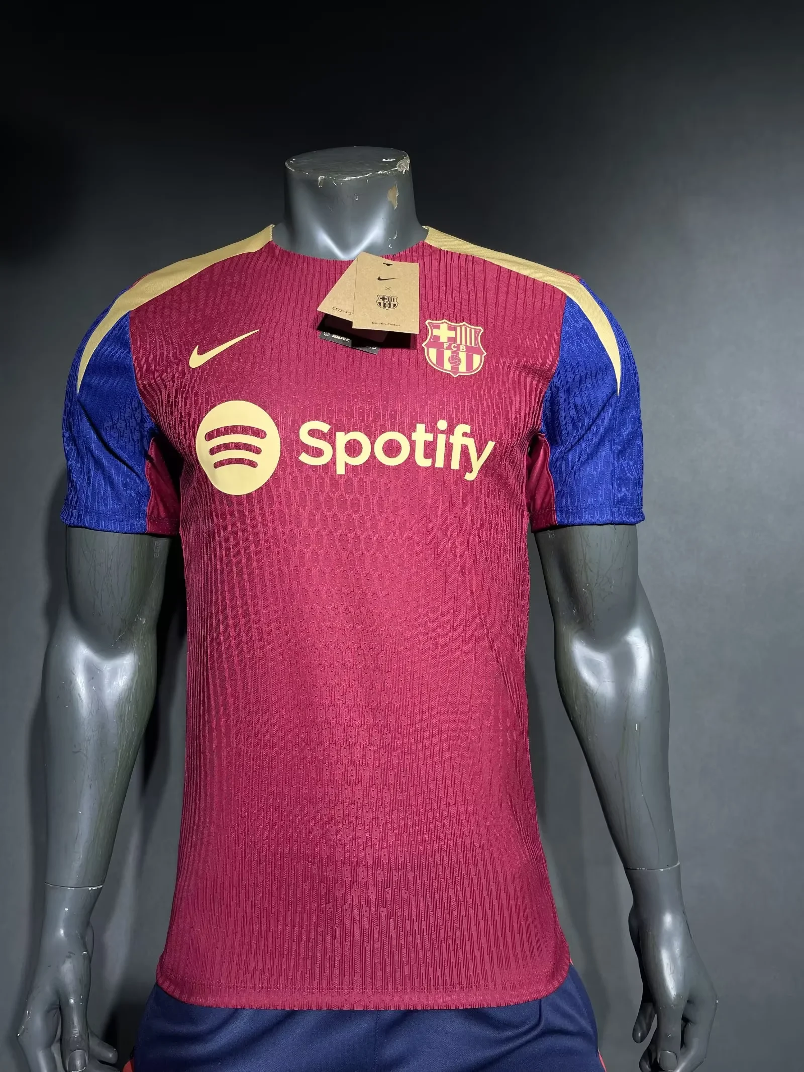 CAMISETA IMPORTADA VERSION JUGADOR BARCELONA 
