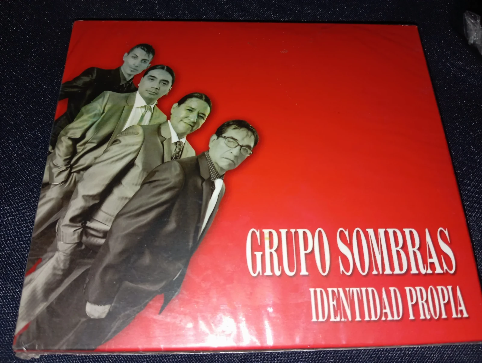 Grupo Sombras - Identidad Propia (BOLIVIA)