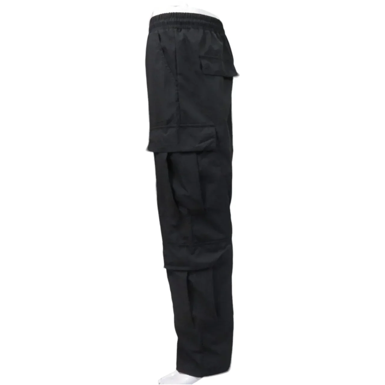 Pantalon tipo cargo negro 2