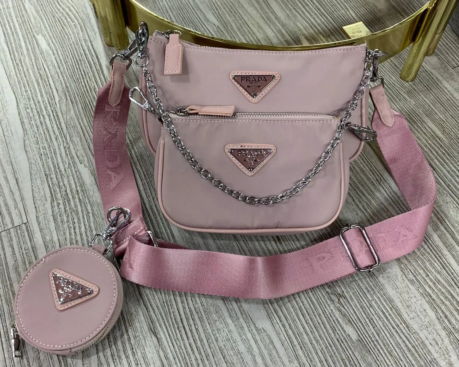 MULTIPOCHET PRADA AAA 2