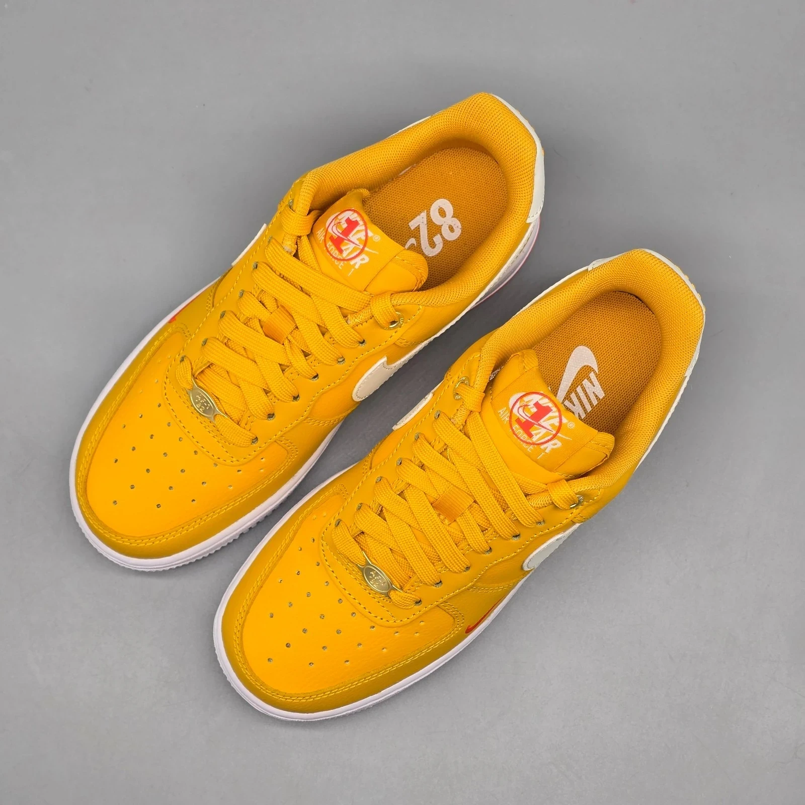 TENIS NIKE AIR FORCE 1 '07 SE 4