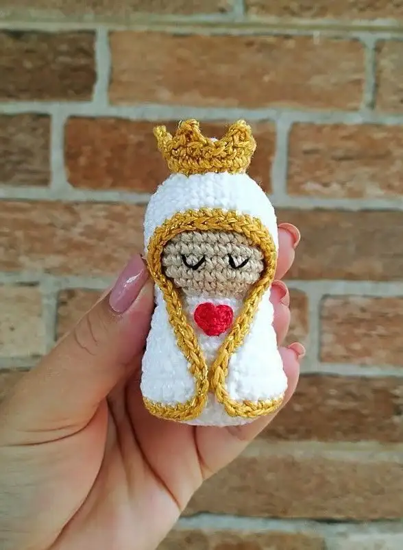 Virgen /7cm 4