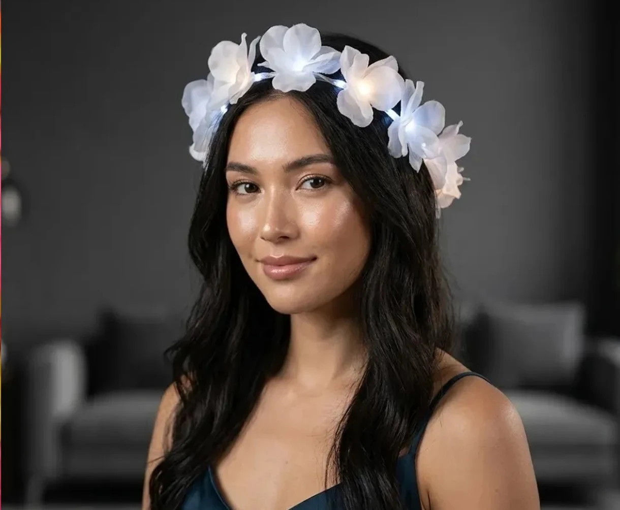 Corona hawaiana luminosa blanca  3