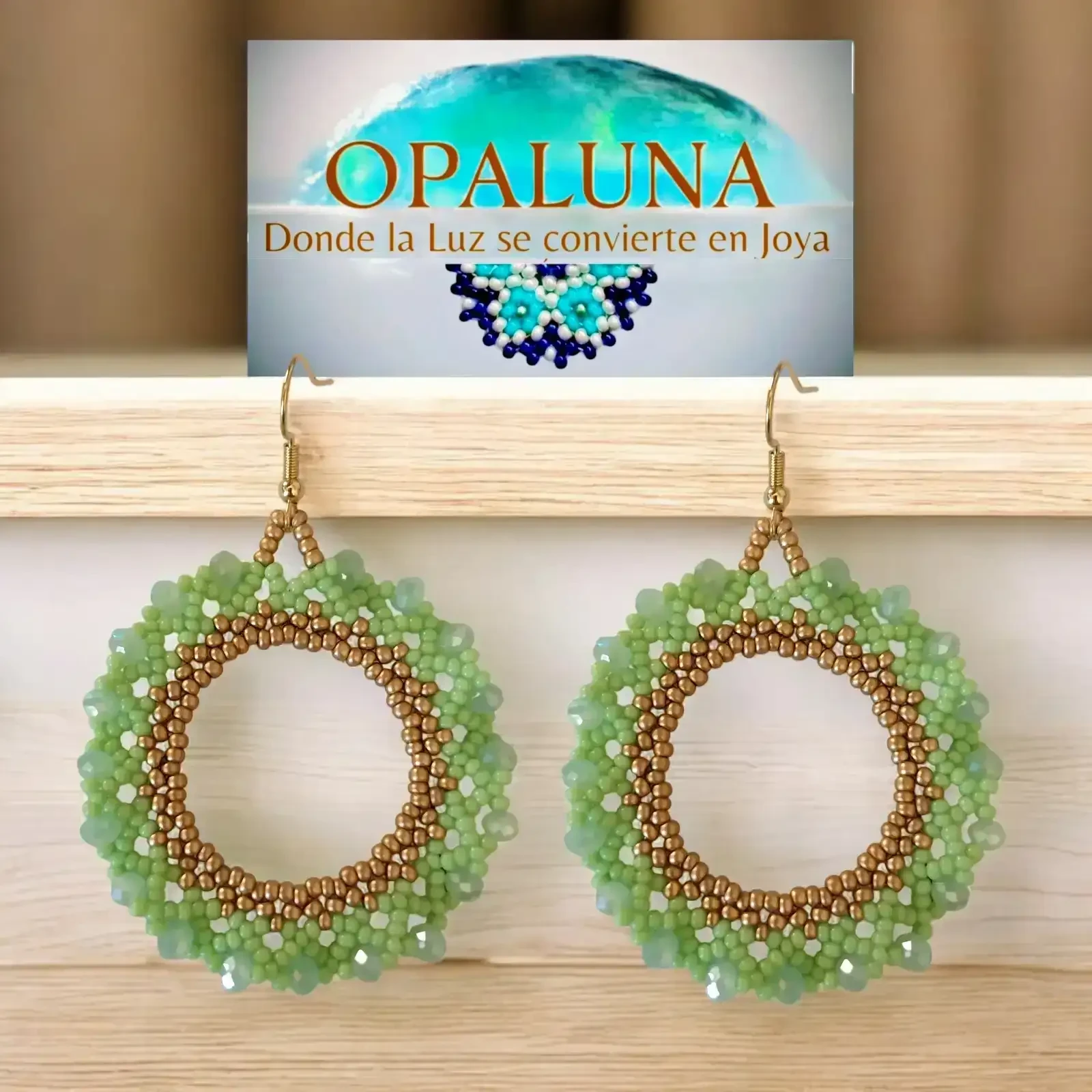 Aretes con Chaquiras y Cristales