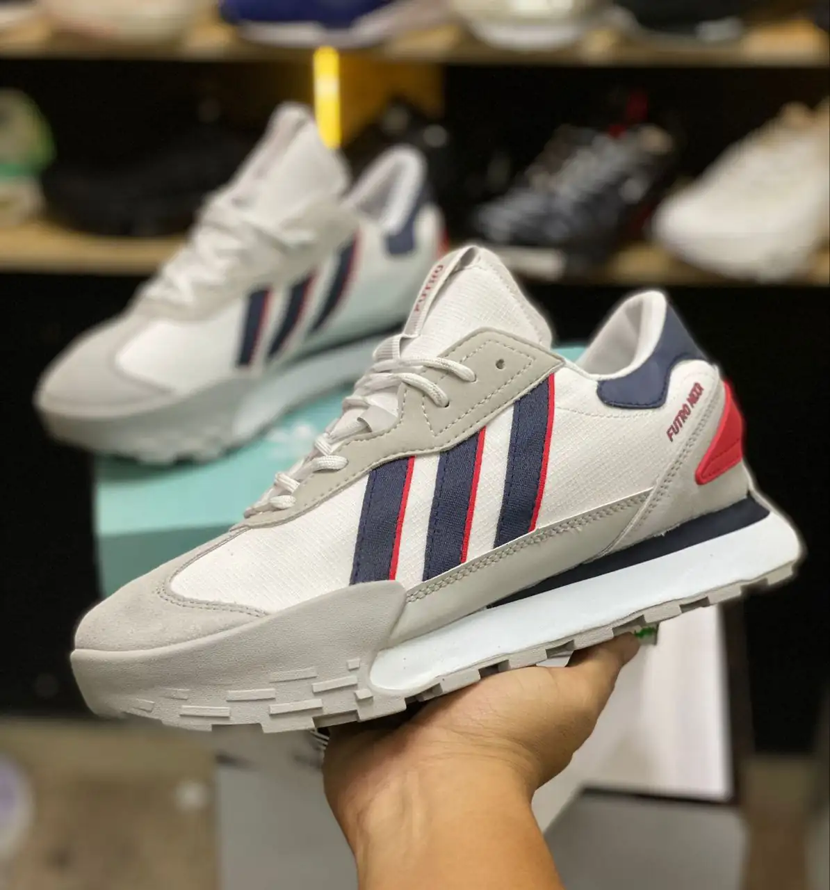 ADIDAS FUTRO  🙋‍♂️CABALLERO 2