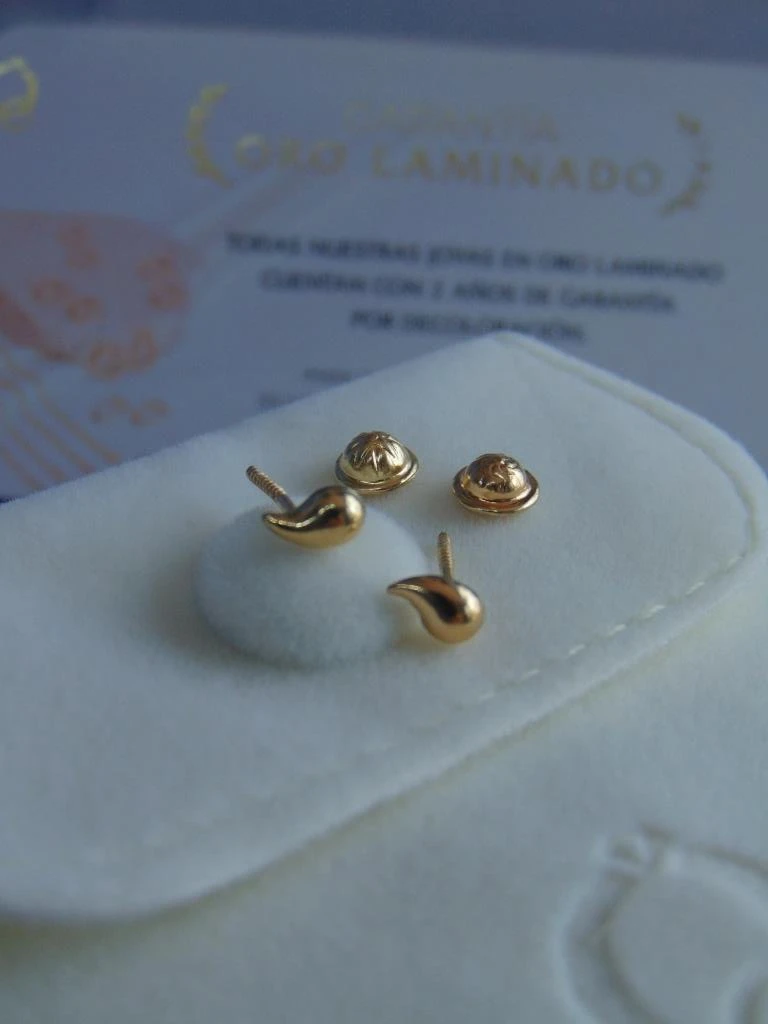 TOPO SEGURIDAD ORO LAMINADO 18K LAGRIMA LISA 0.5MM 2