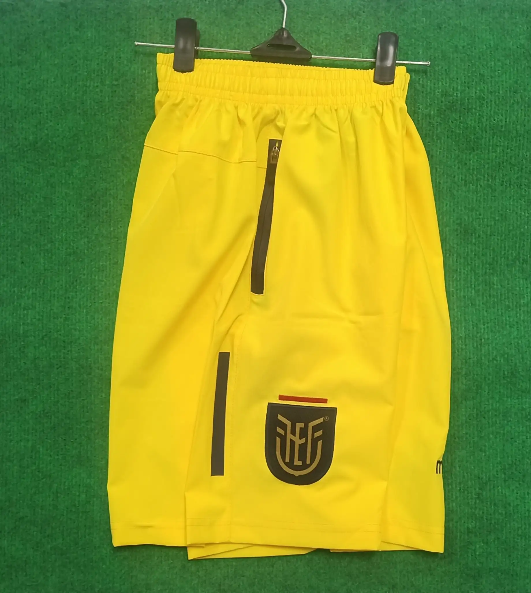PANTALONETA ECUADOR 