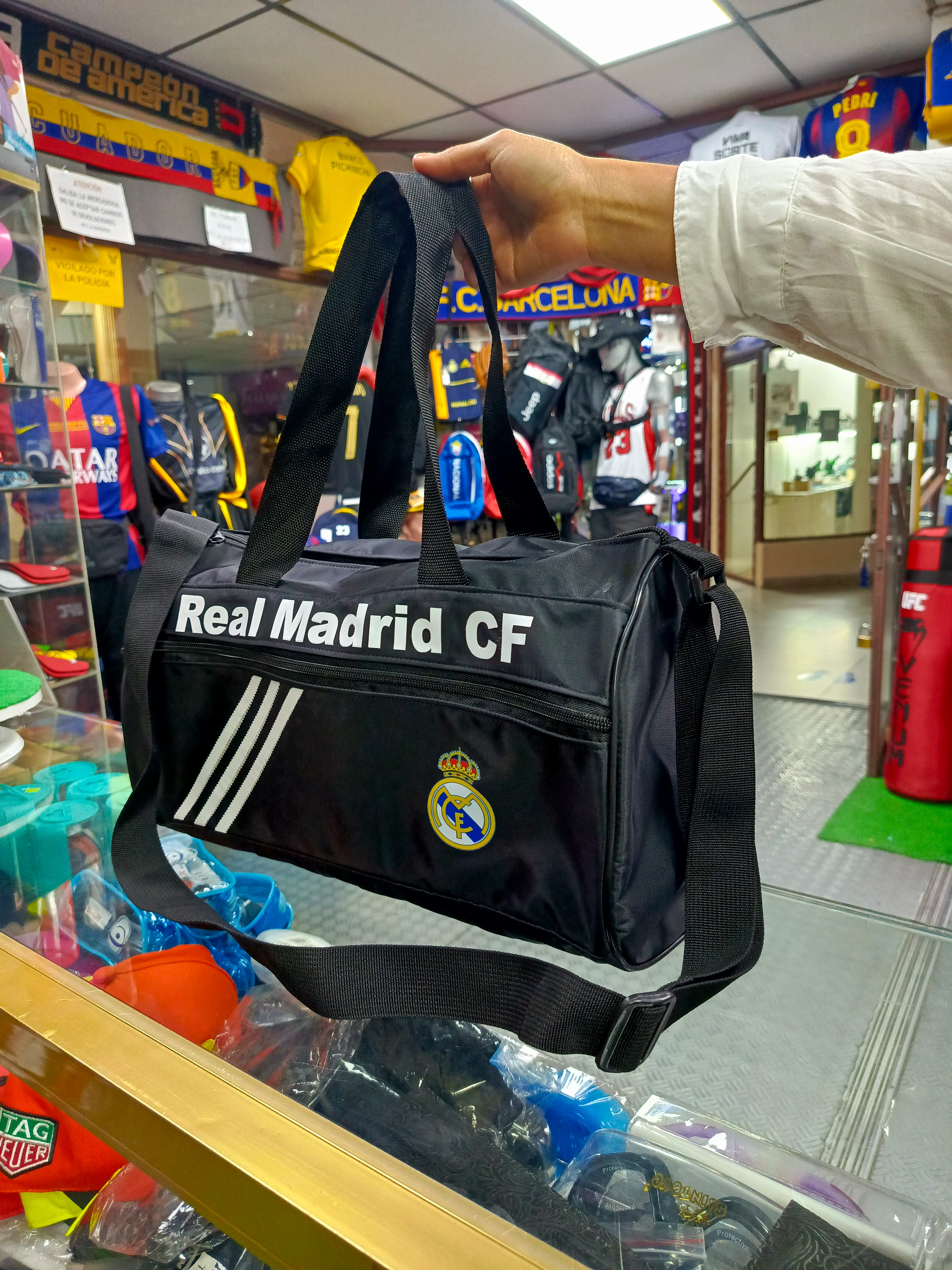 Maleta mediana R Madrid  4