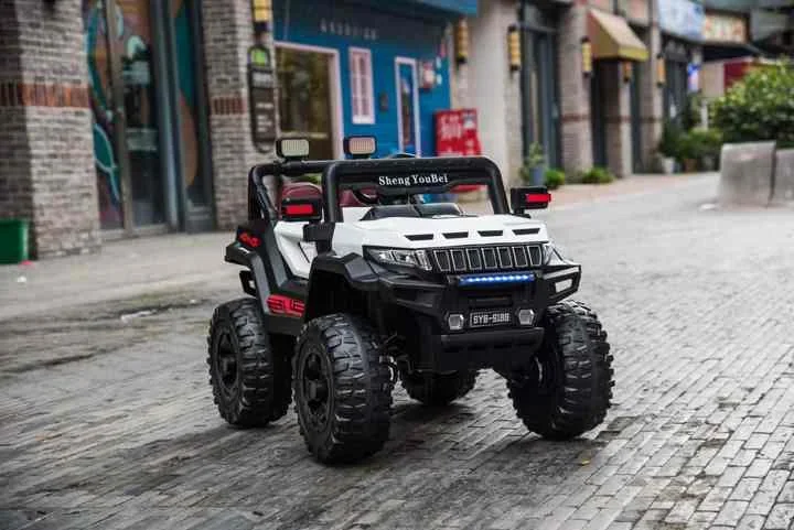 Jeep 4 x 4 Todo Terreno  6