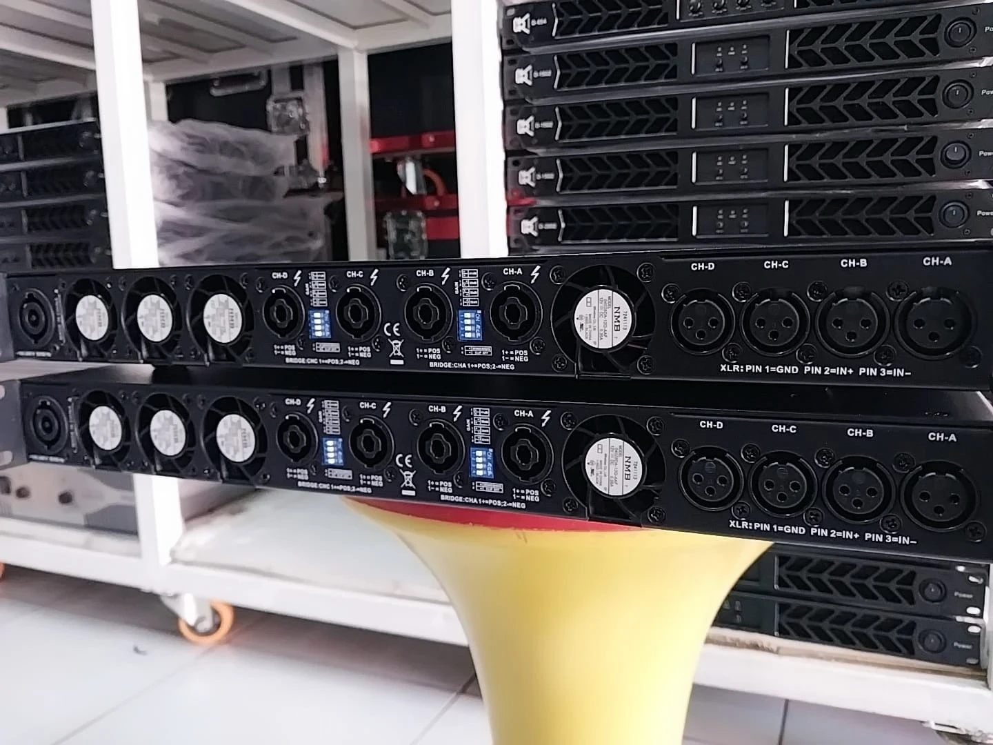 PODERES CVR 8000W (4) Poder CVR 8000W (4) canales 13,250bs  Poder CVR 12.000W (4) canales 15.950bs  Poder CVR 20.000W.(2) 18,000bs  Poder CVR 20.000W.(4) canales 18,750bs  Poder CVR 34.000W.(4) canales 24,150bs 3