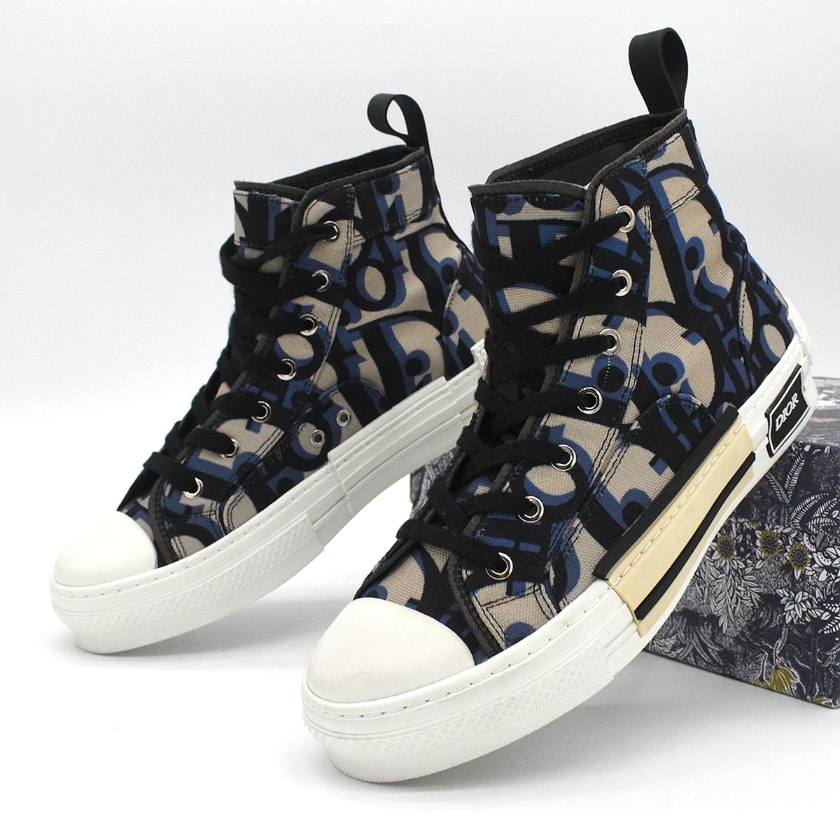 Sneaker de caña alta B23 League Dior