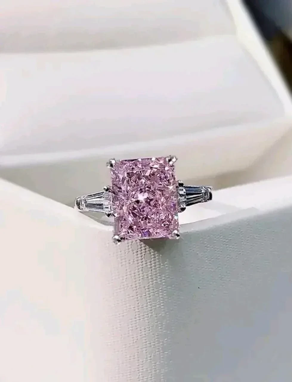 Anillo cuadrado 3