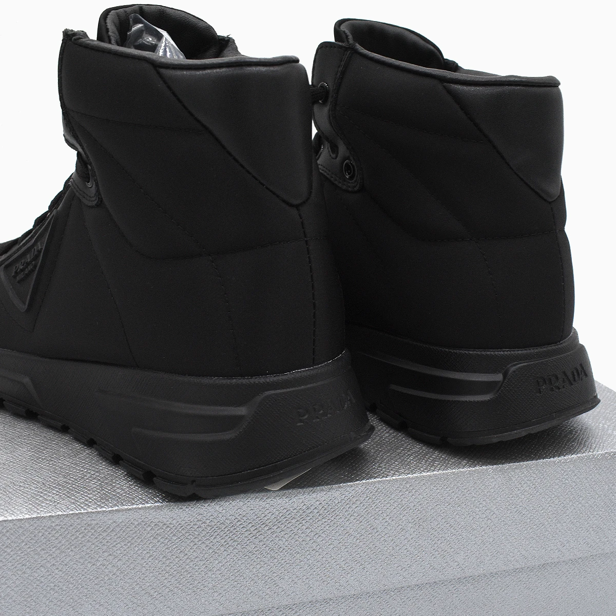 Botin Prada 7